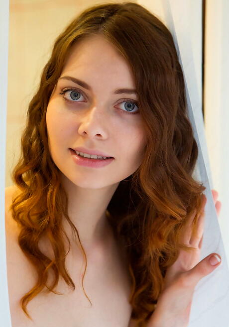 Luscious young Kei A makes some foot fetish in the bathroom